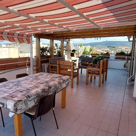Appartamento Con Terrazza อาลเกโร ภายนอก รูปภาพ