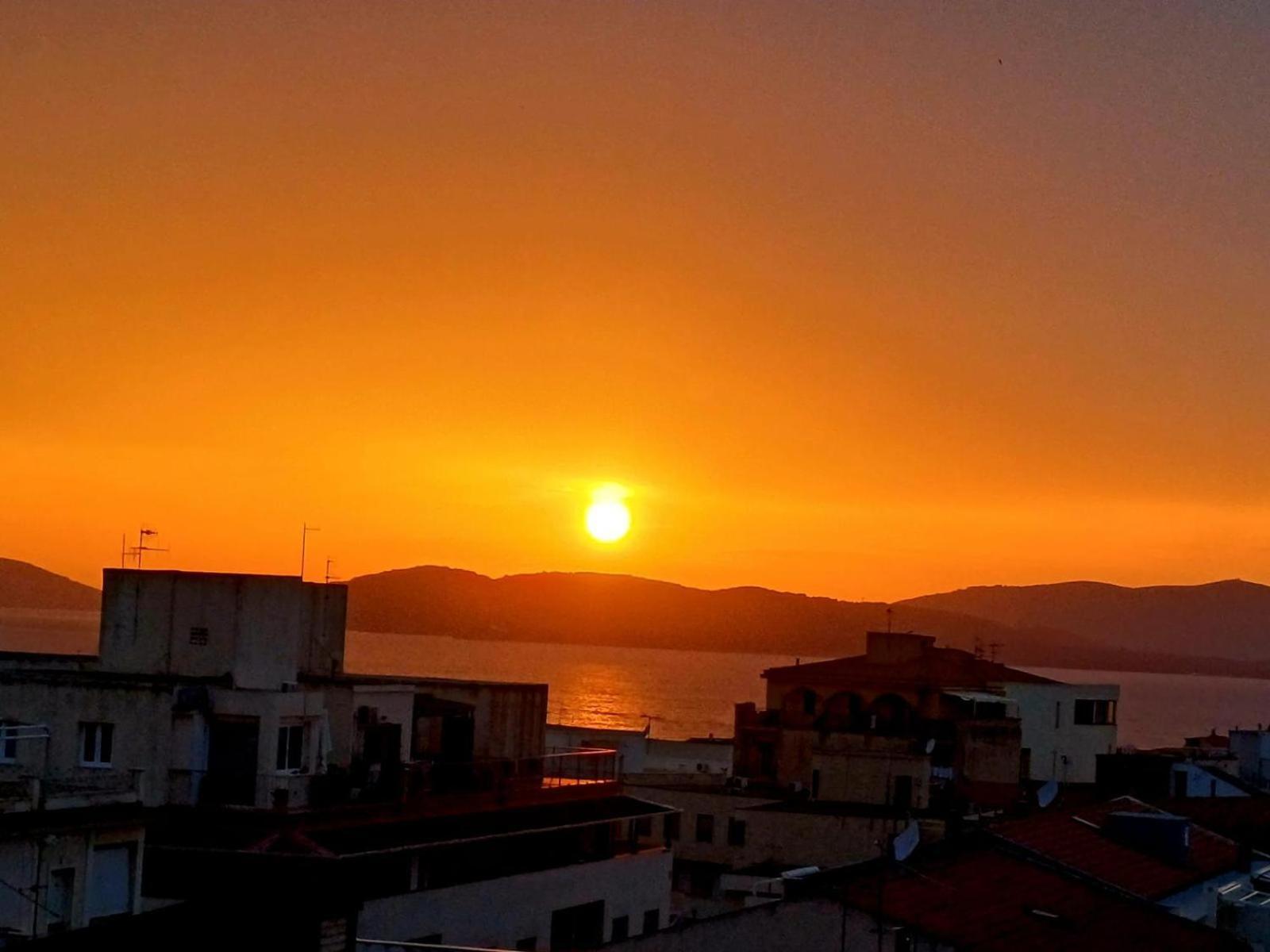 Appartamento Con Terrazza อาลเกโร ภายนอก รูปภาพ